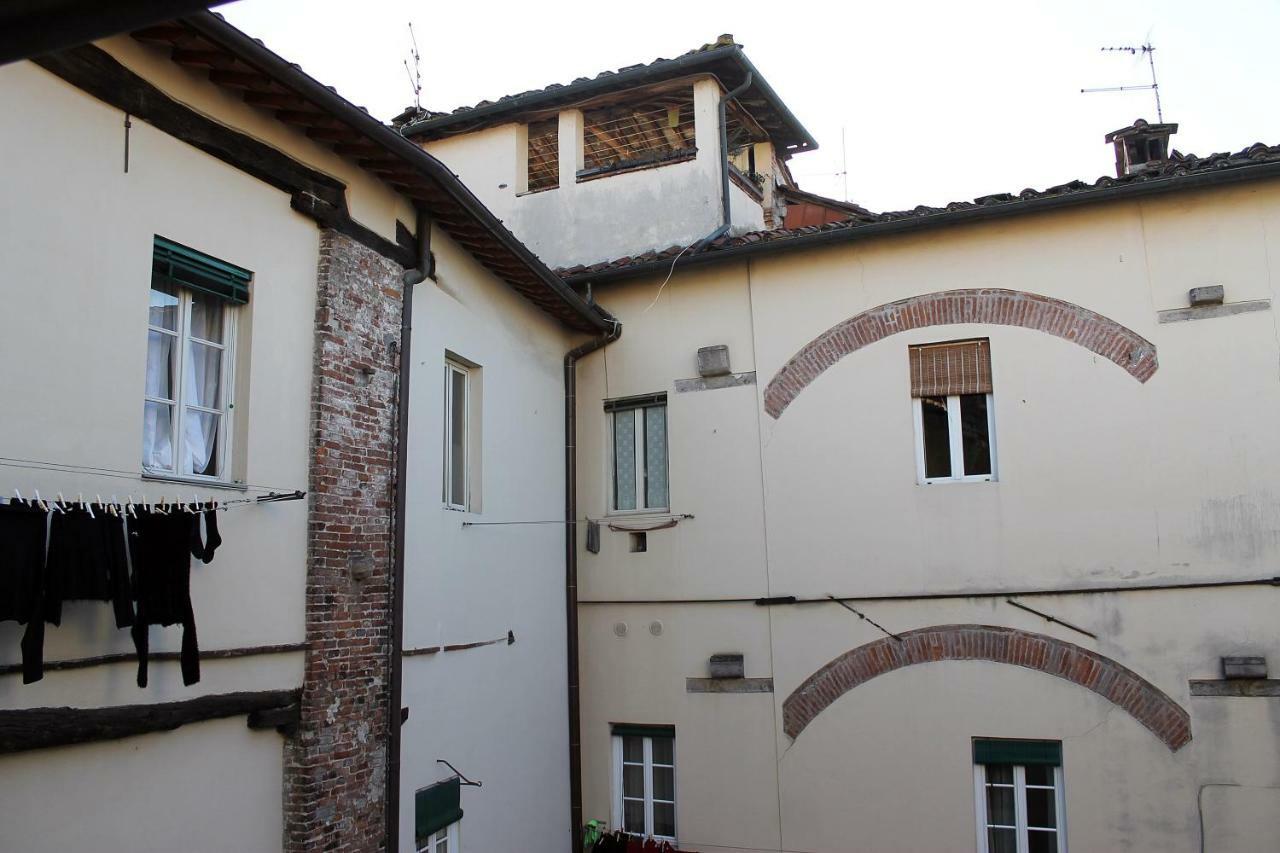 Il Cuore Di Lucca Apartment ภายนอก รูปภาพ