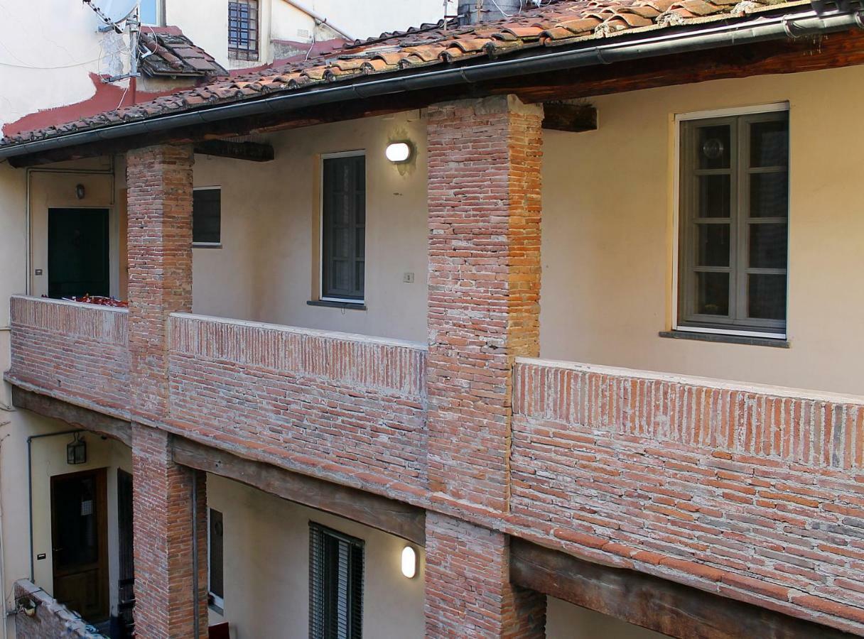 Il Cuore Di Lucca Apartment ภายนอก รูปภาพ